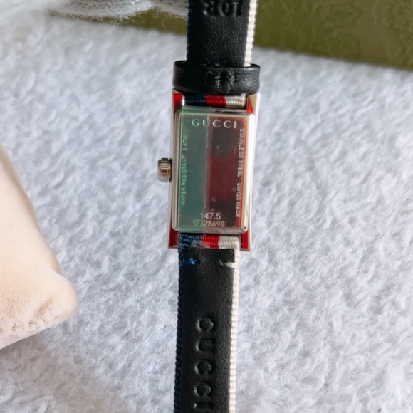 Authentic Gucci G-Frame Multicolored Dial Quartz Nylon Women's Watch - Picture 8 of 16